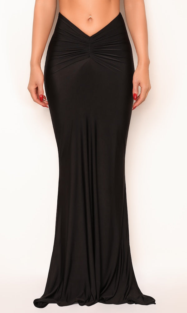 Ruched Front Maxi Skirt- Black Moda Glam Boutique Ruched Front Maxi Skirt- Black Moda Glam Boutique